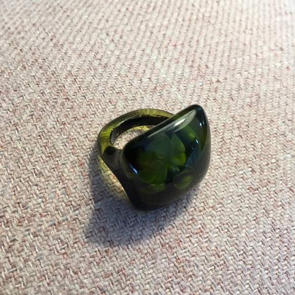 Jewelry - Really cute and unique fashion ring